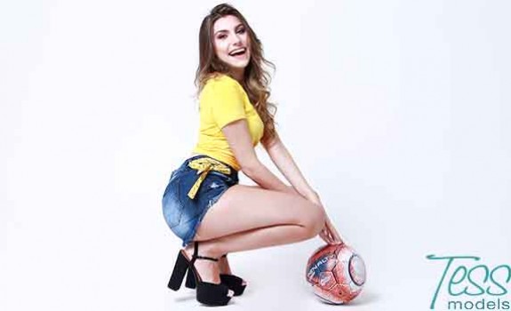 Editorial Copa | TessModels | Modelos para Figuração